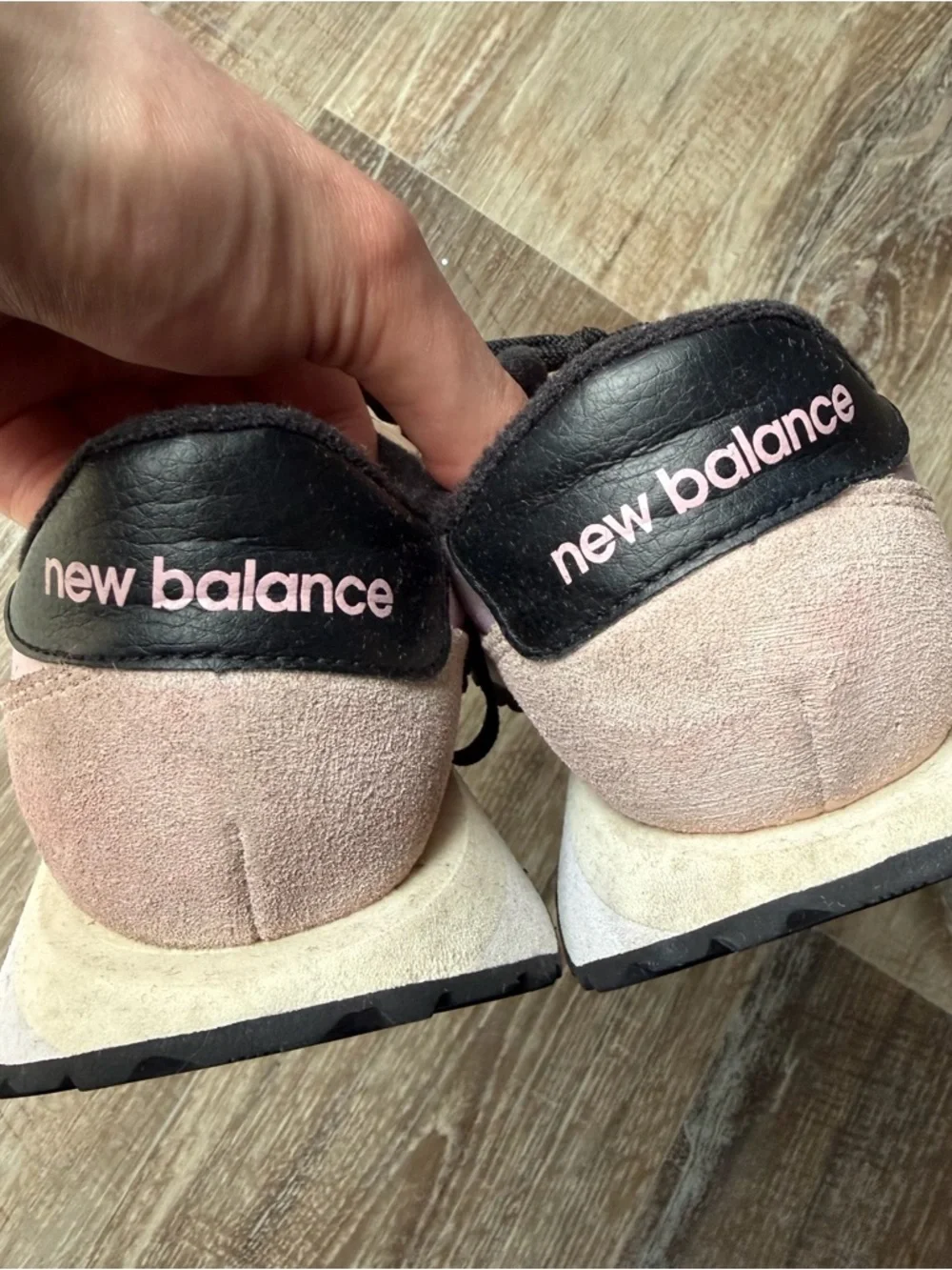 New Balance 237v1‎ Walking Shoes Women’s Size 6B Medium Pink Black